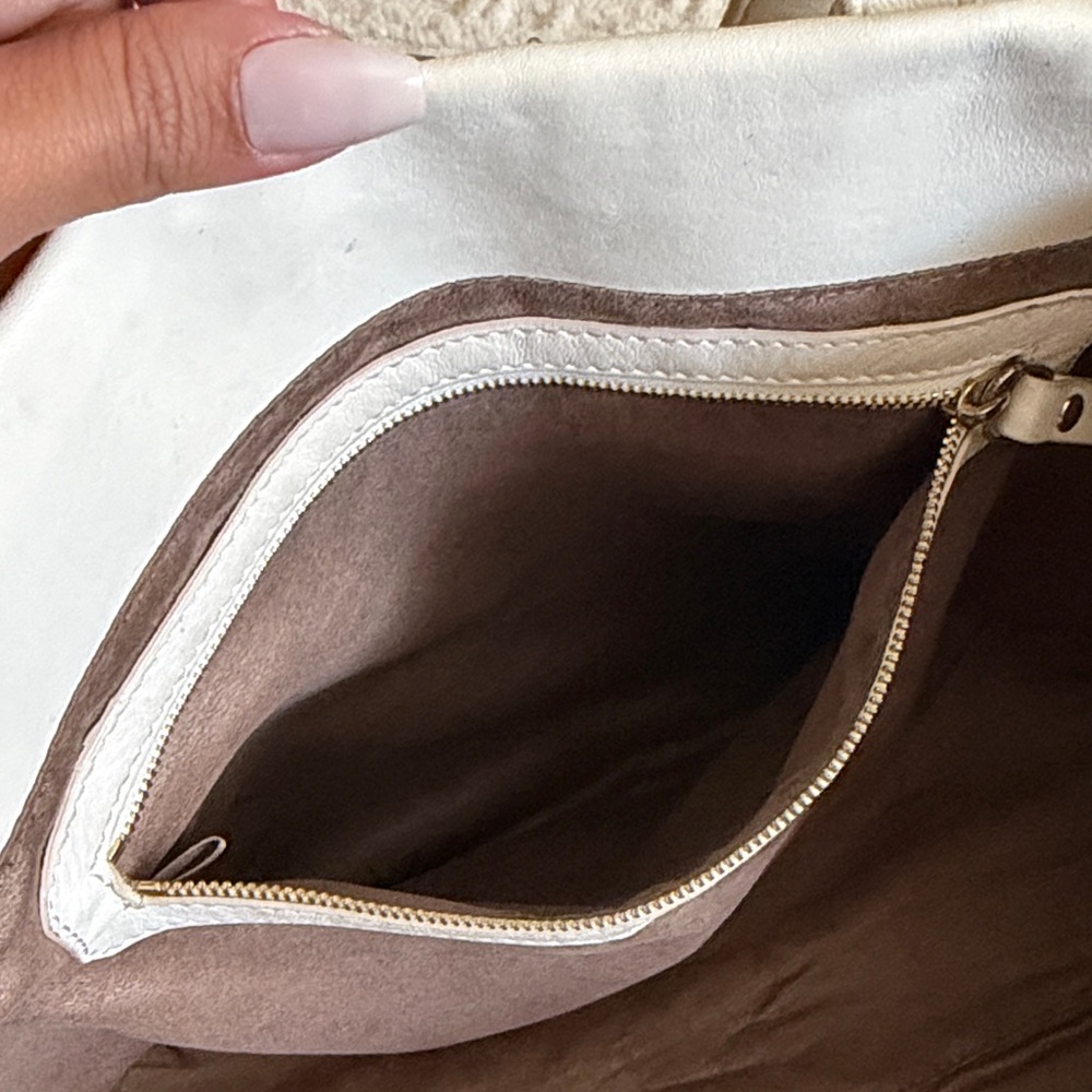Jimmy Choo White Leather Gold, Silver, Gunmetal Star Studded Tote Bag - Picture 10 of 15